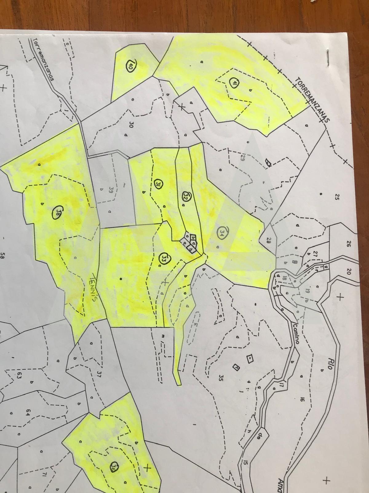 Click here to view more photos Click here to view more photos